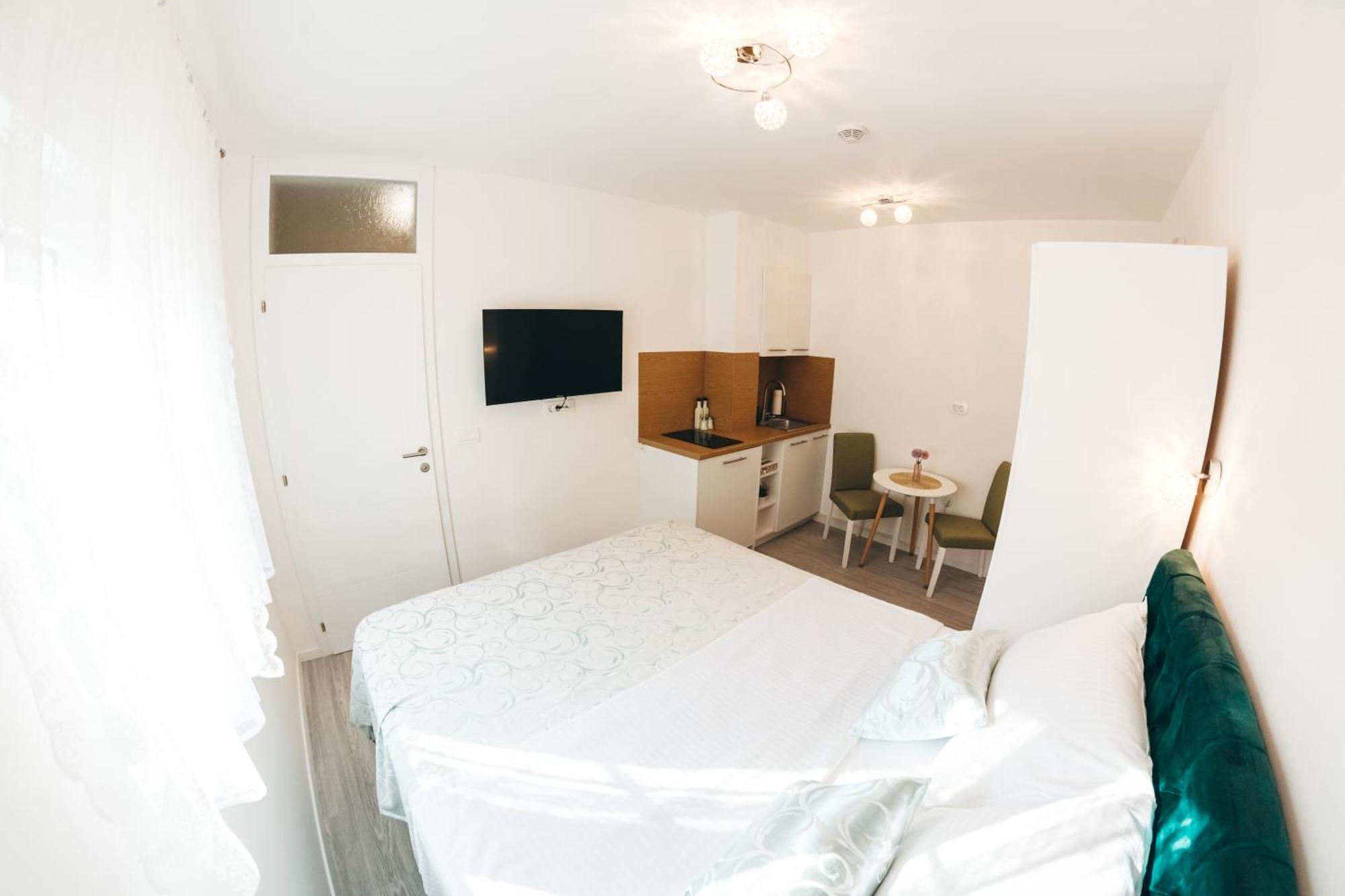 Elegant Studio Apartments Lasta モスタル エクステリア 写真